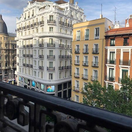 Charming Elegant Gran Via Apartment Madrid Luaran gambar