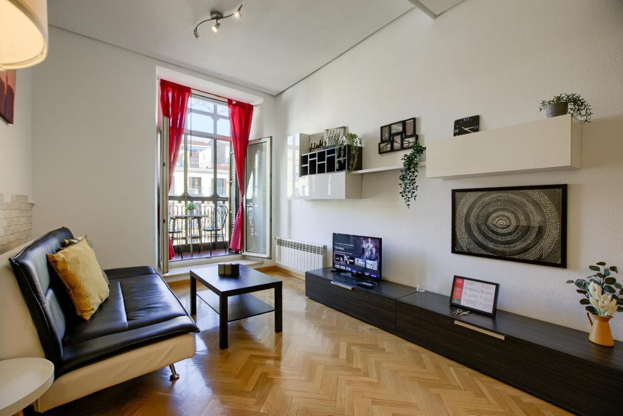 Charming Elegant Gran Via Apartment Madrid Luaran gambar